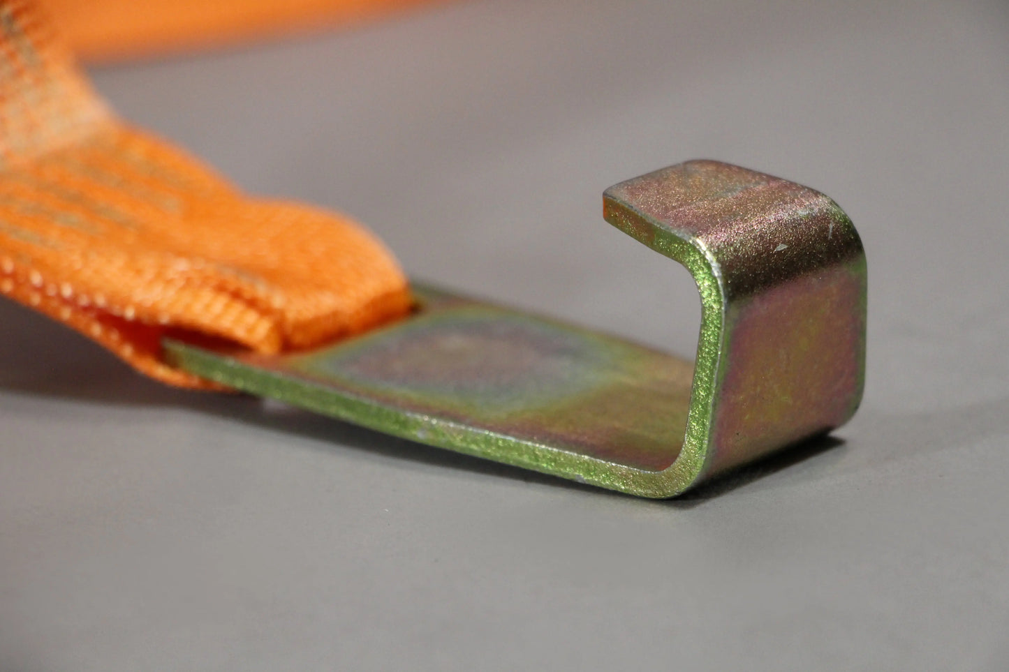 Multi-use Single Drum Securement with Ratchet/ Hook CargoTuff